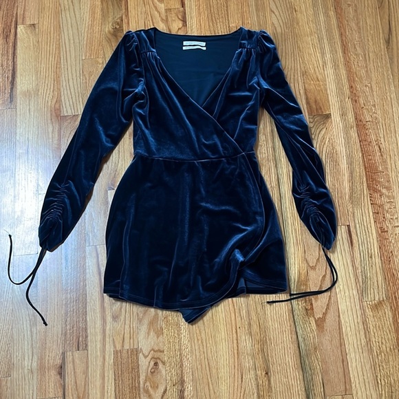 UO Brooklyn Velvet Romper size small - Picture 2 of 5